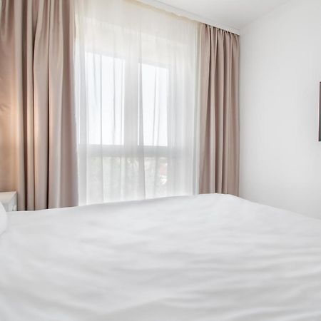 Vancouver Flat オラデア エクステリア 写真
